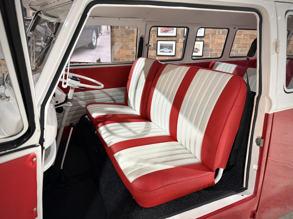 1966 Volkswagen Kombi Split Window