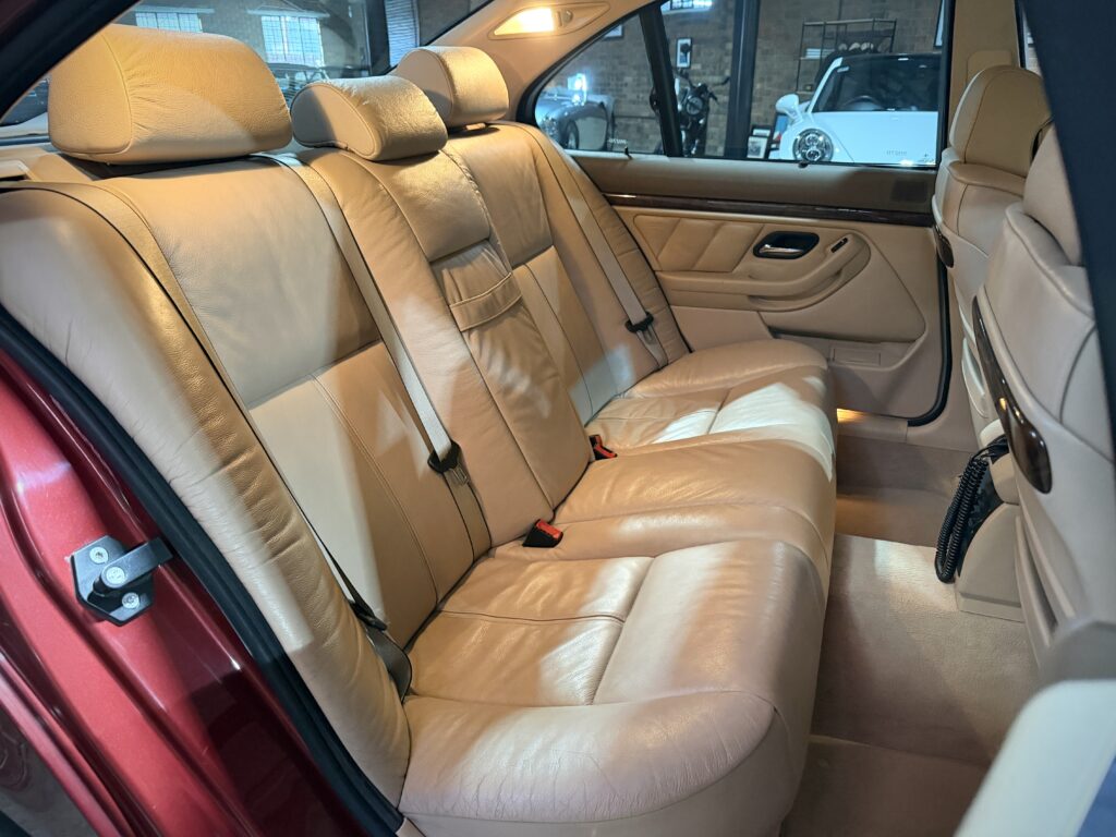 1998 BMW 540i