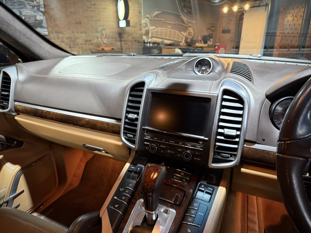 2012 Porsche Cayenne Turbo