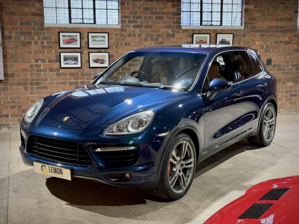 2012 Porsche Cayenne Turbo