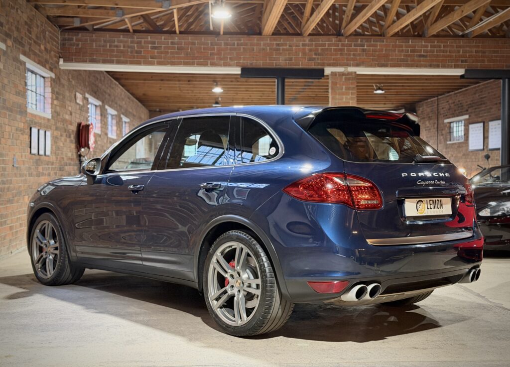 2012 Porsche Cayenne Turbo