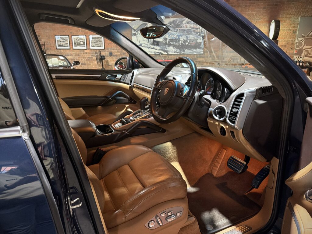 2012 Porsche Cayenne Turbo