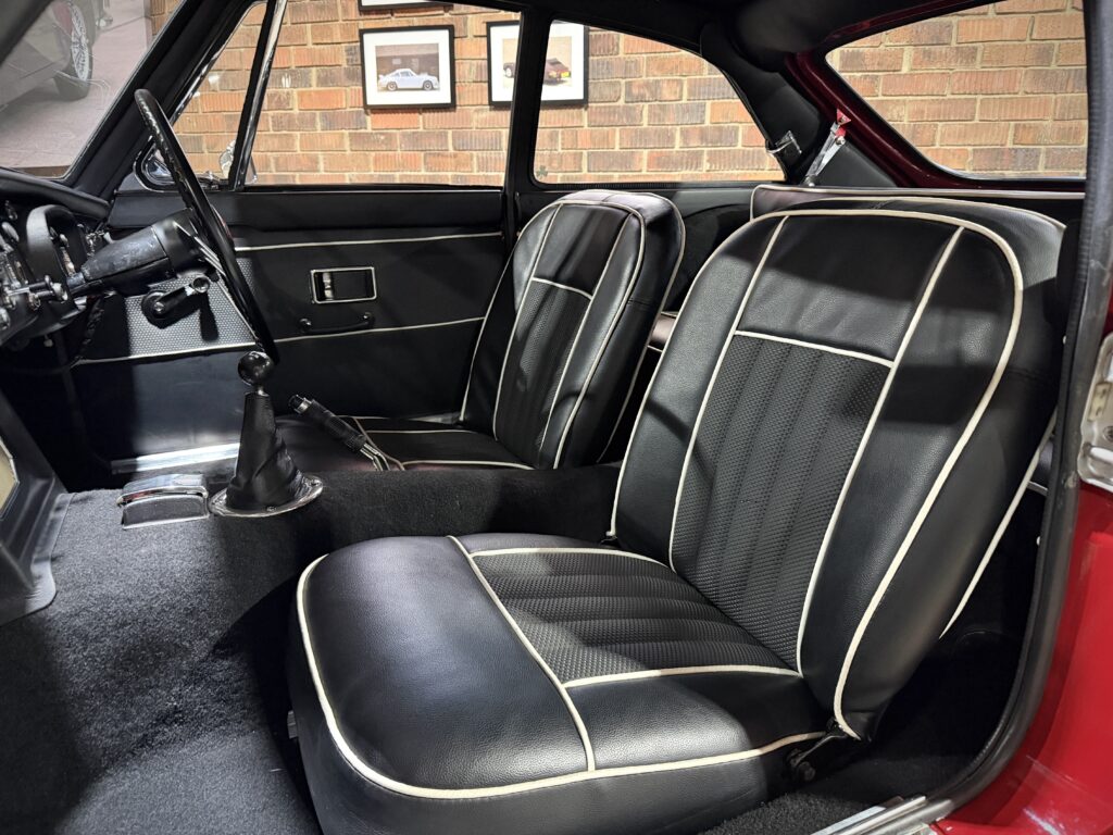 1969 MGB GT