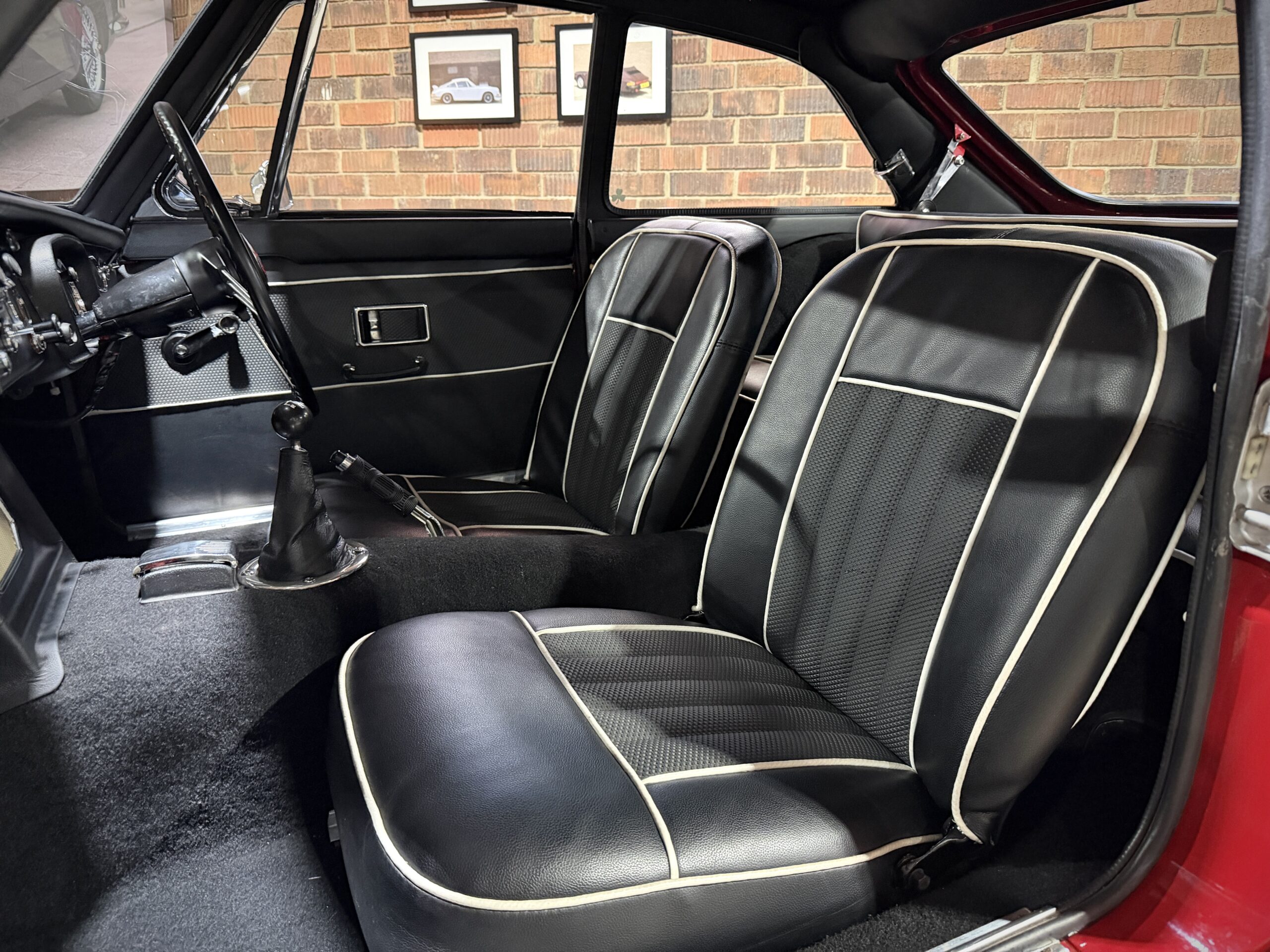 1969 MGB GT