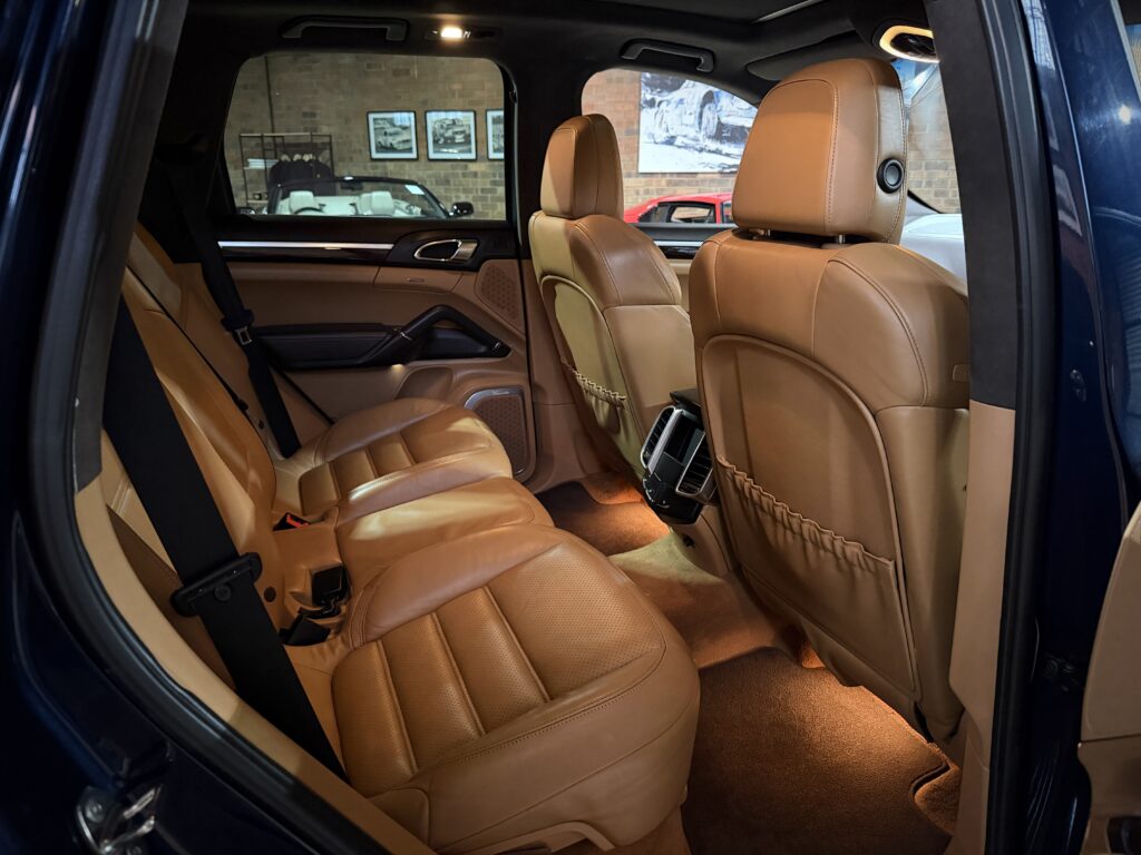 2012 Porsche Cayenne Turbo
