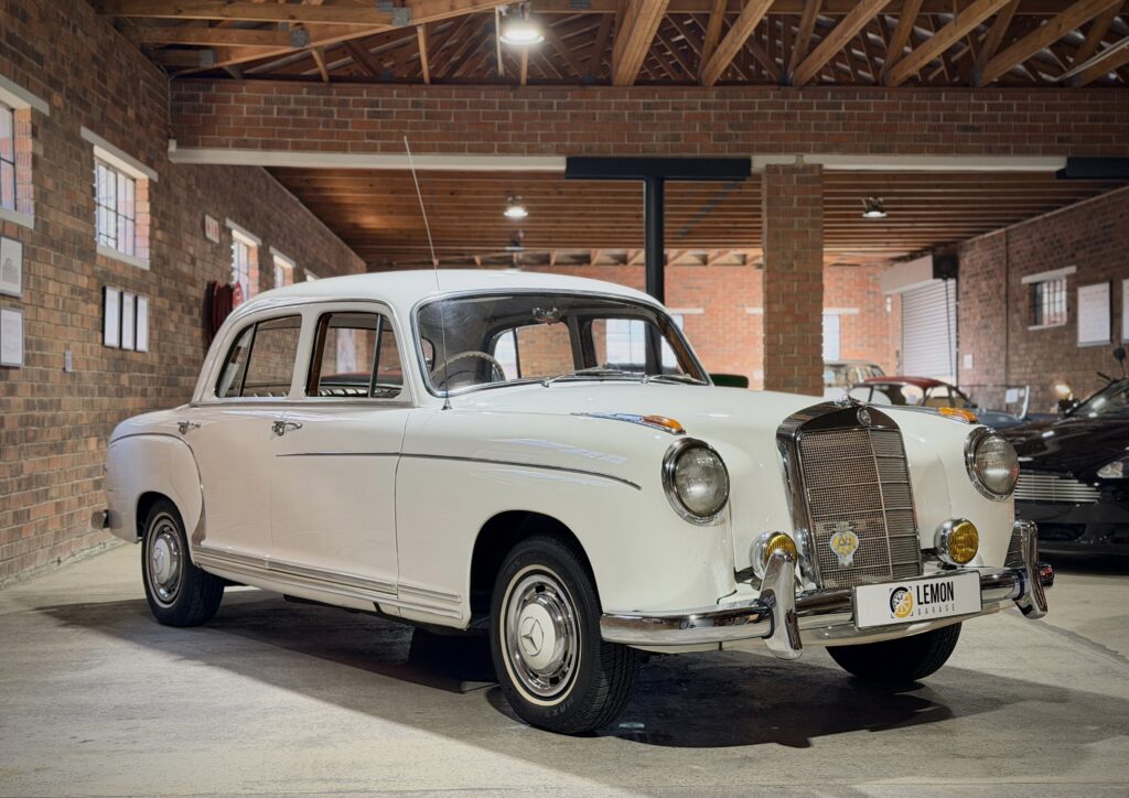 1959 Mercedes Benz 220 S W180