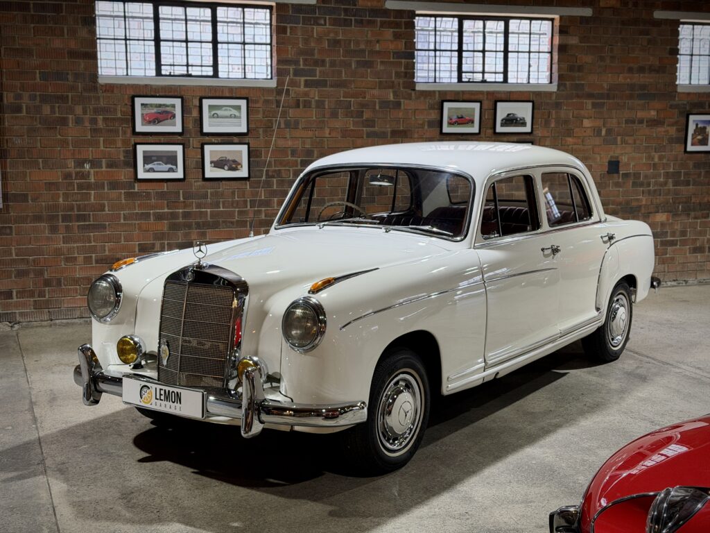 1959 Mercedes Benz 220 S W180