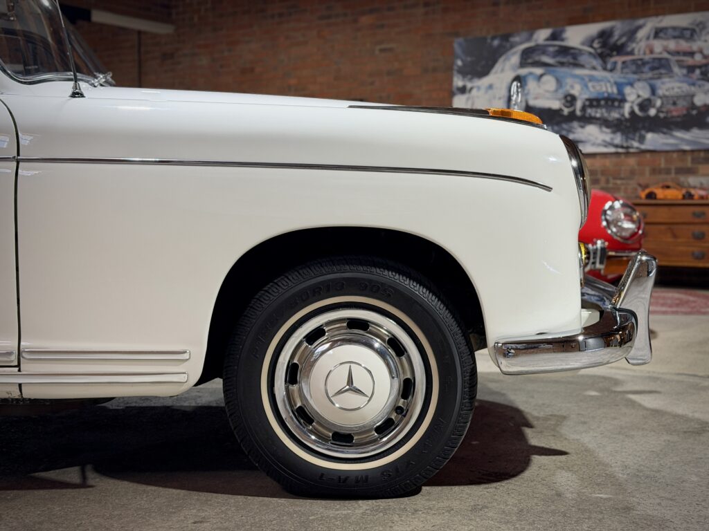 1959 Mercedes Benz 220 S W180