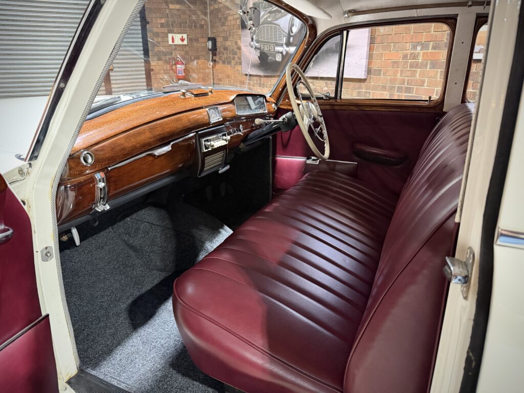 1959 Mercedes Benz 220 S W180