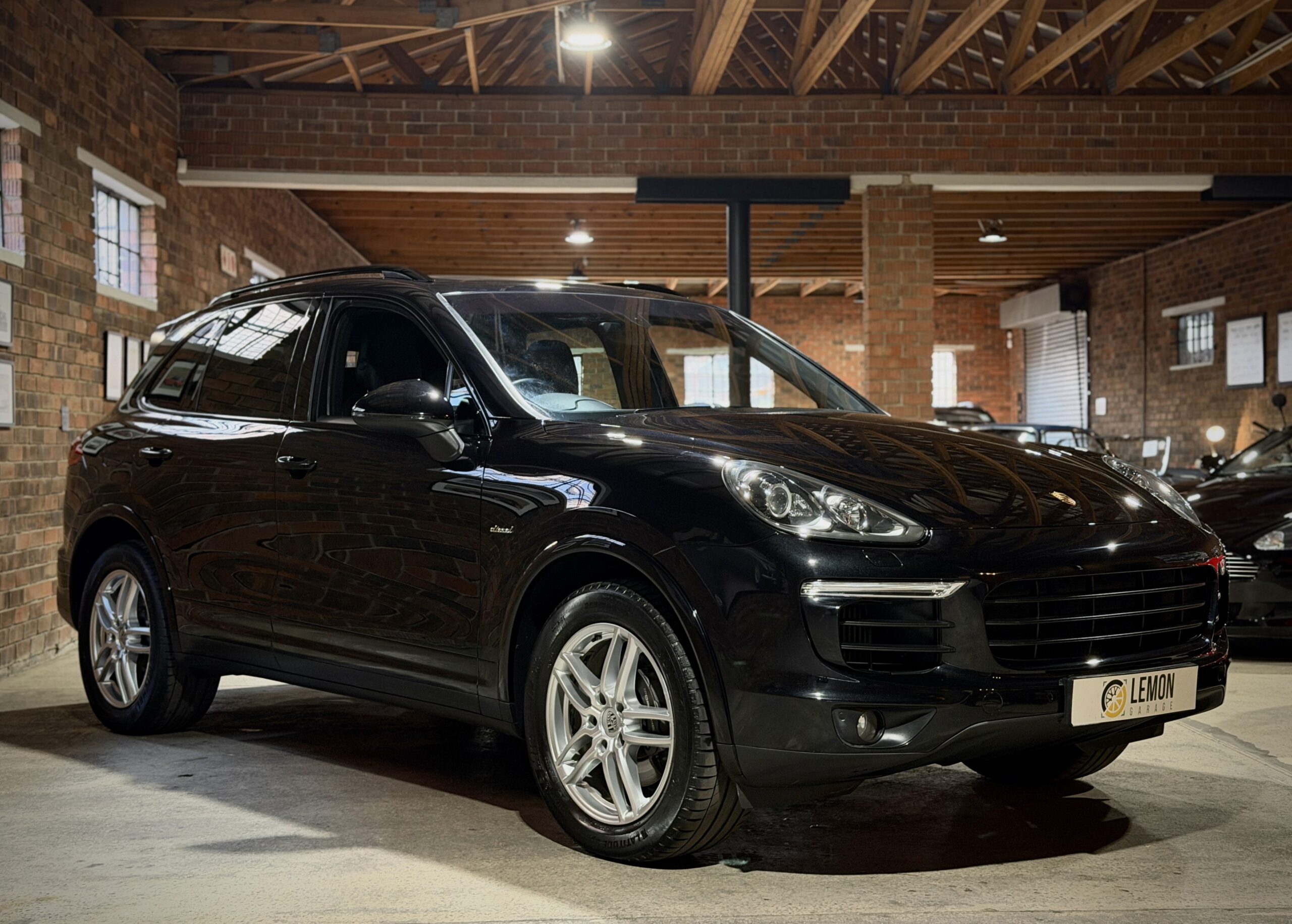 2016 Porsche Cayenne Diesel Platinum Edition