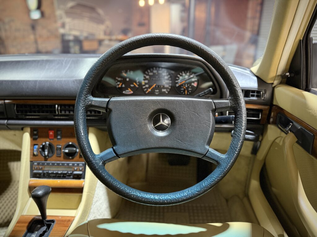 1982 Mercedes Benz 380 SE