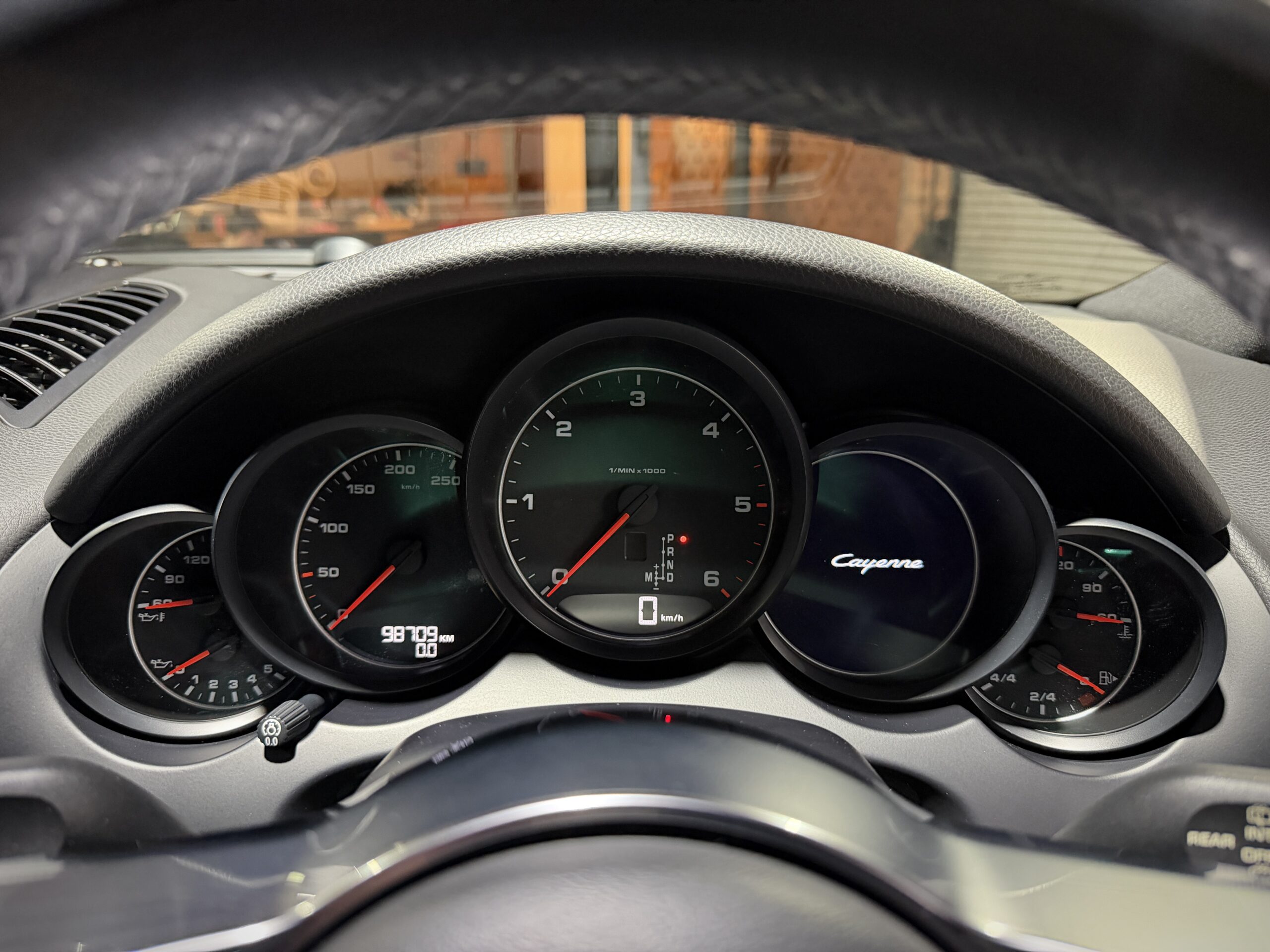 2016 Porsche Cayenne Diesel Platinum Edition