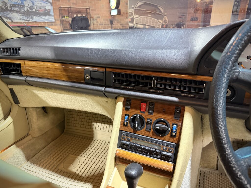 1982 Mercedes Benz 380 SE