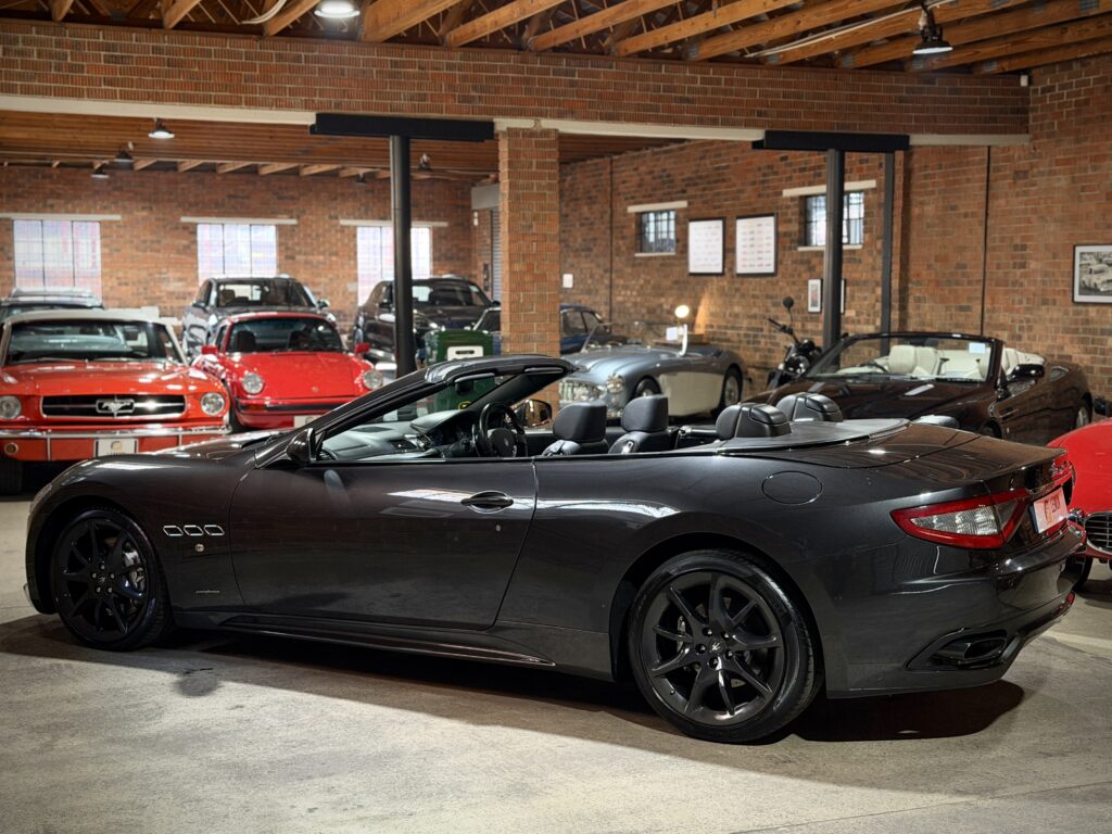 2013 Maserati GranCabrio Sport