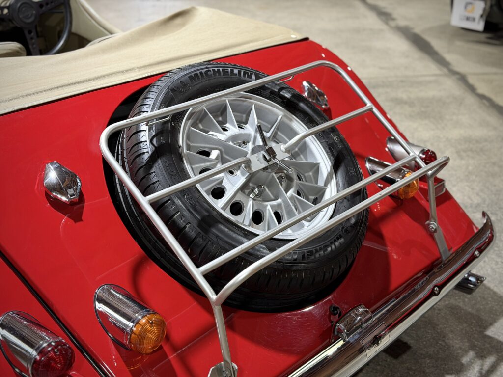 1975 Morgan Plus 8