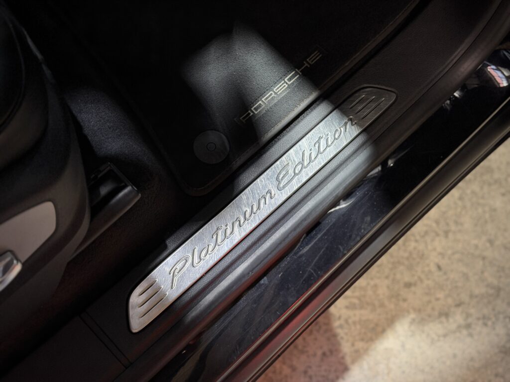 2017 Porsche Cayenne Diesel Platinum Edition