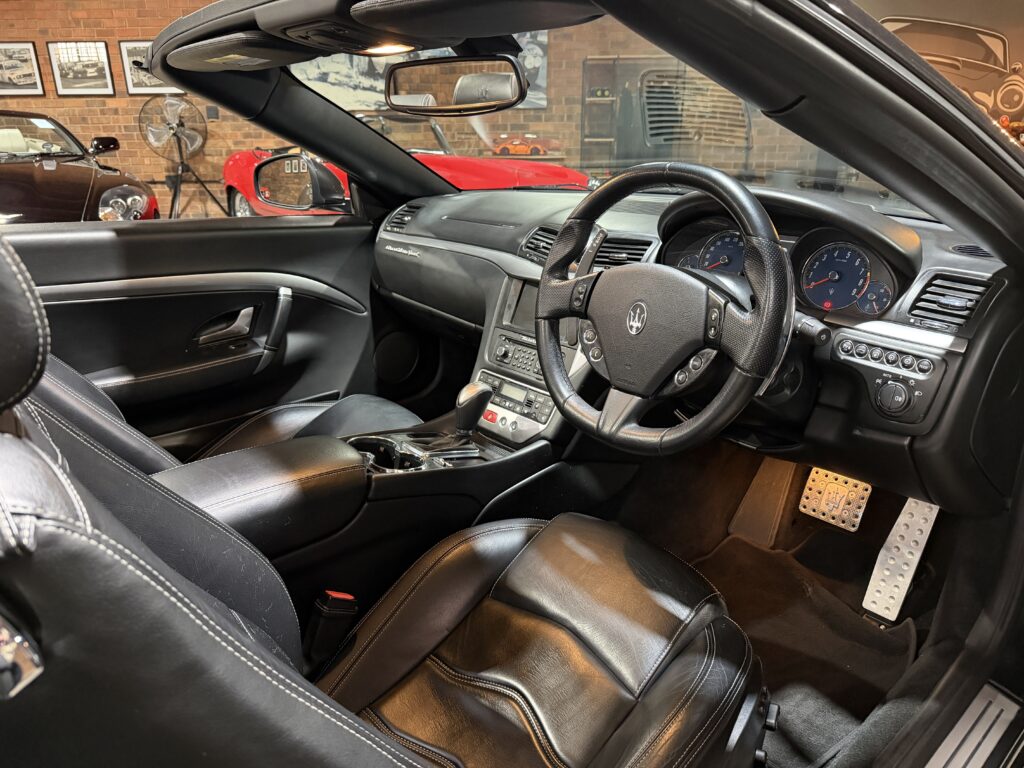 2013 Maserati GranCabrio Sport