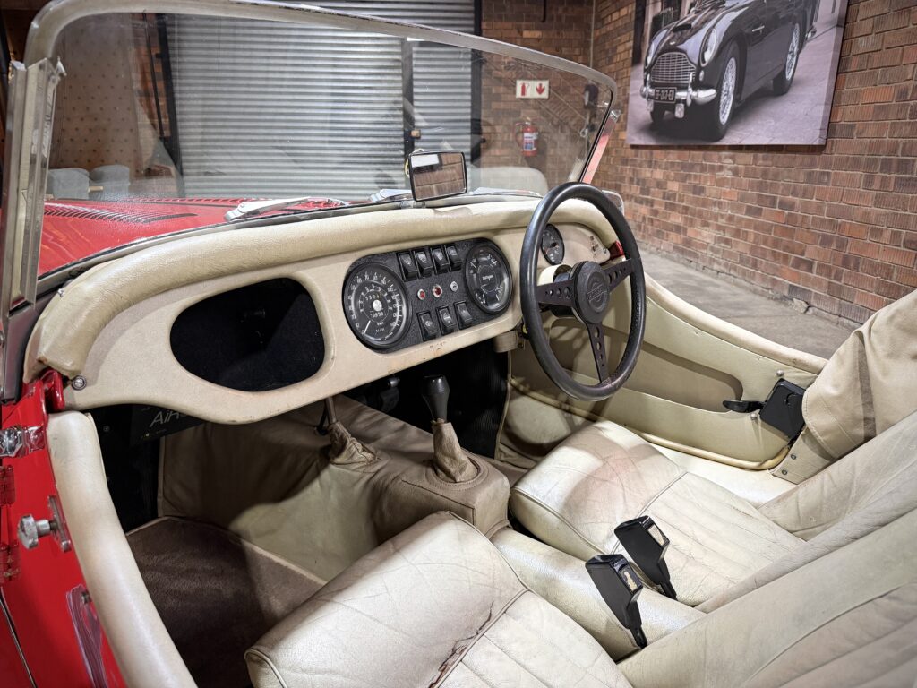 1975 Morgan Plus 8