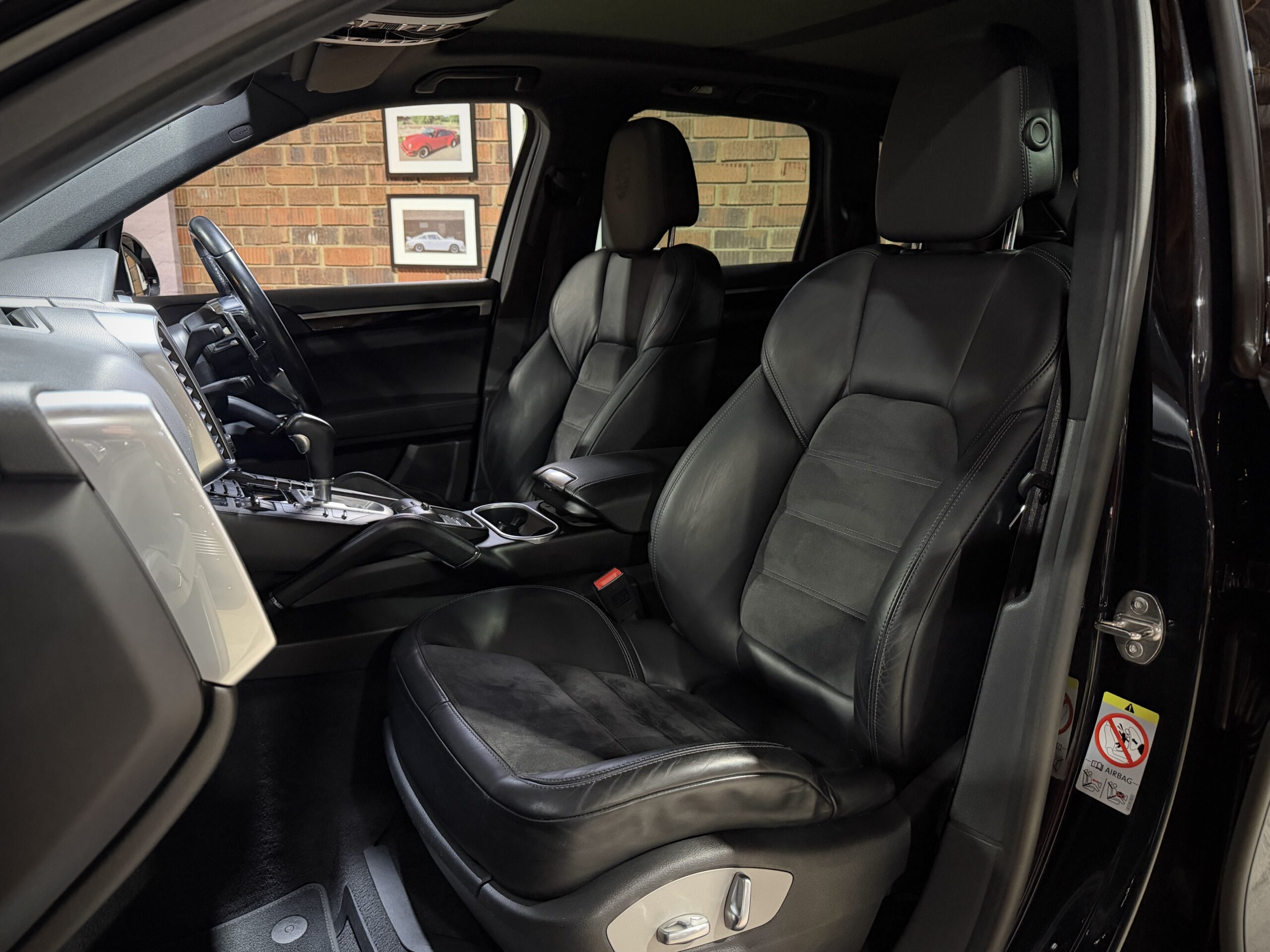 2016 Porsche Cayenne Diesel Platinum Edition
