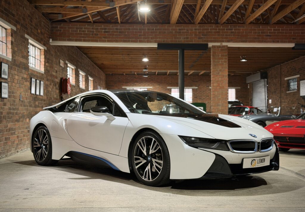 2015 BMW i8