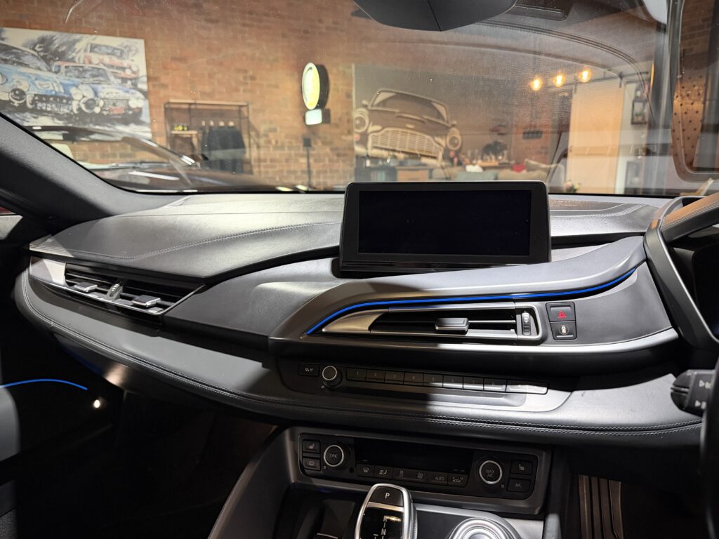 2015 BMW i8