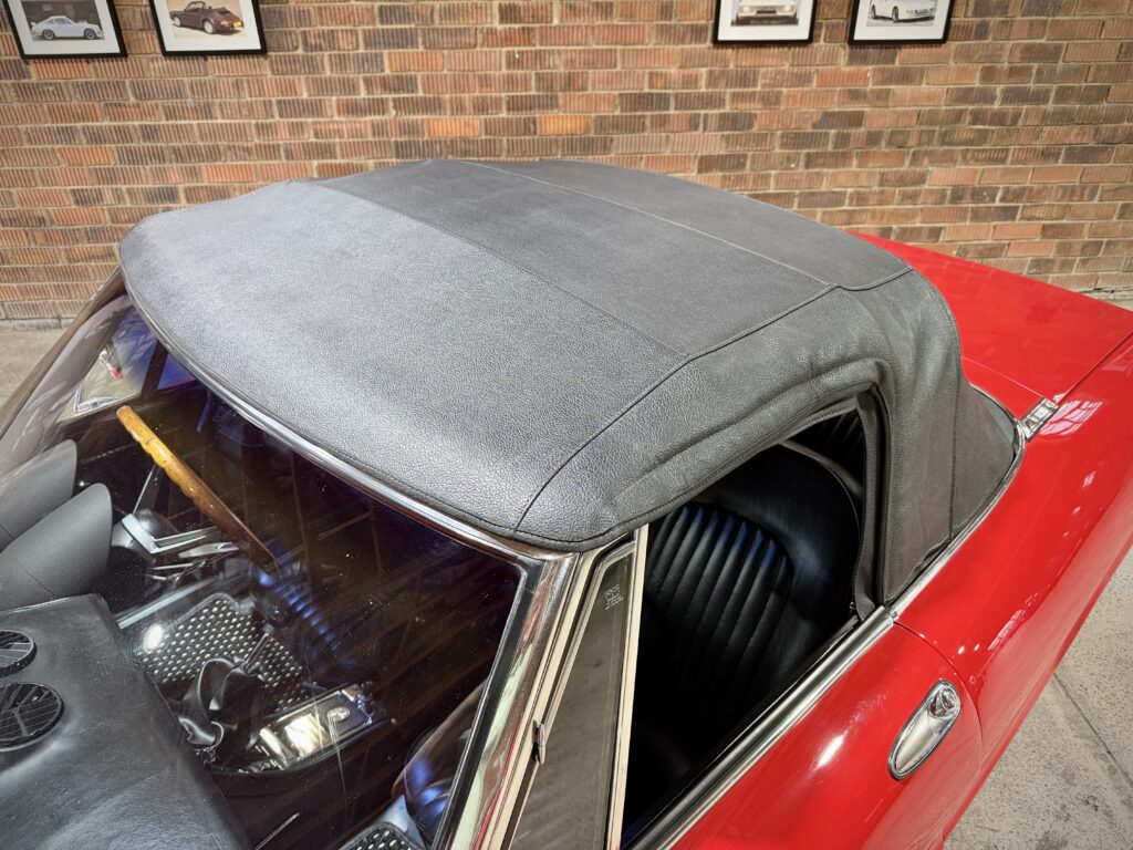 1975 Alfa Romeo Spider Veloce