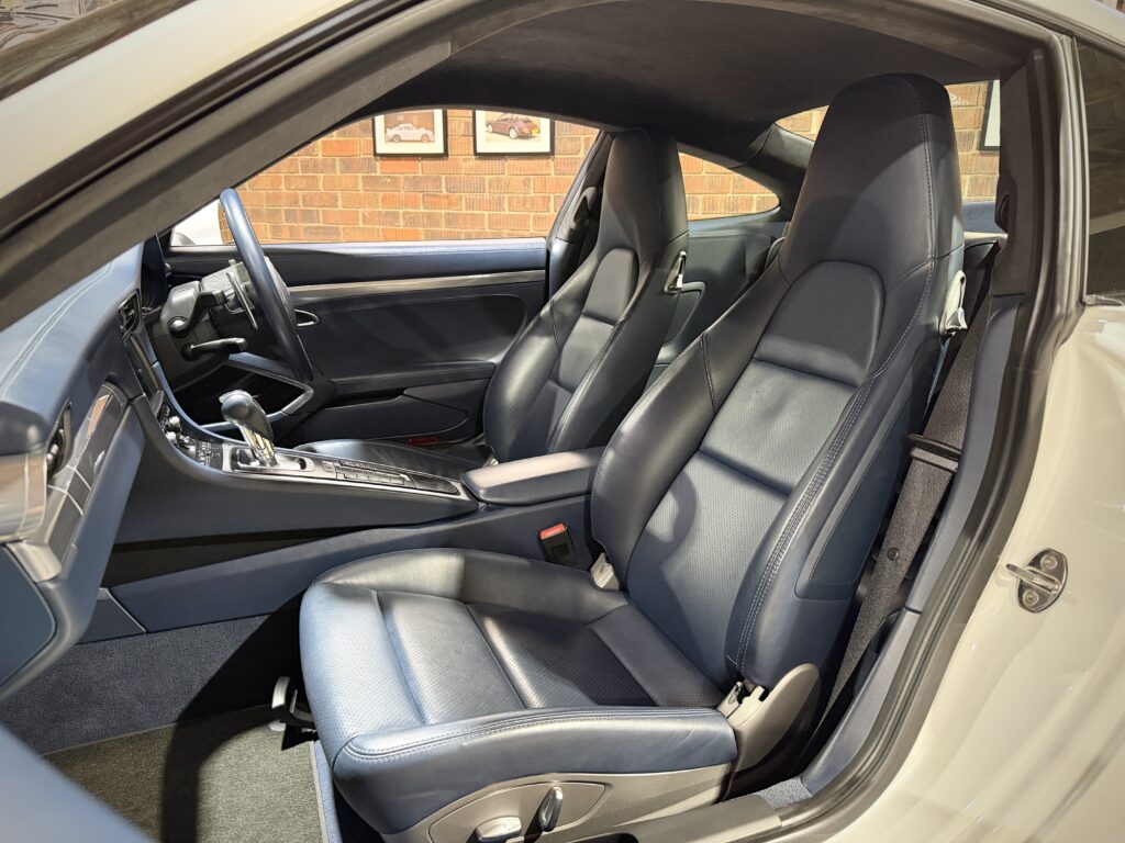 2013 Porsche 911 Carrera 4S