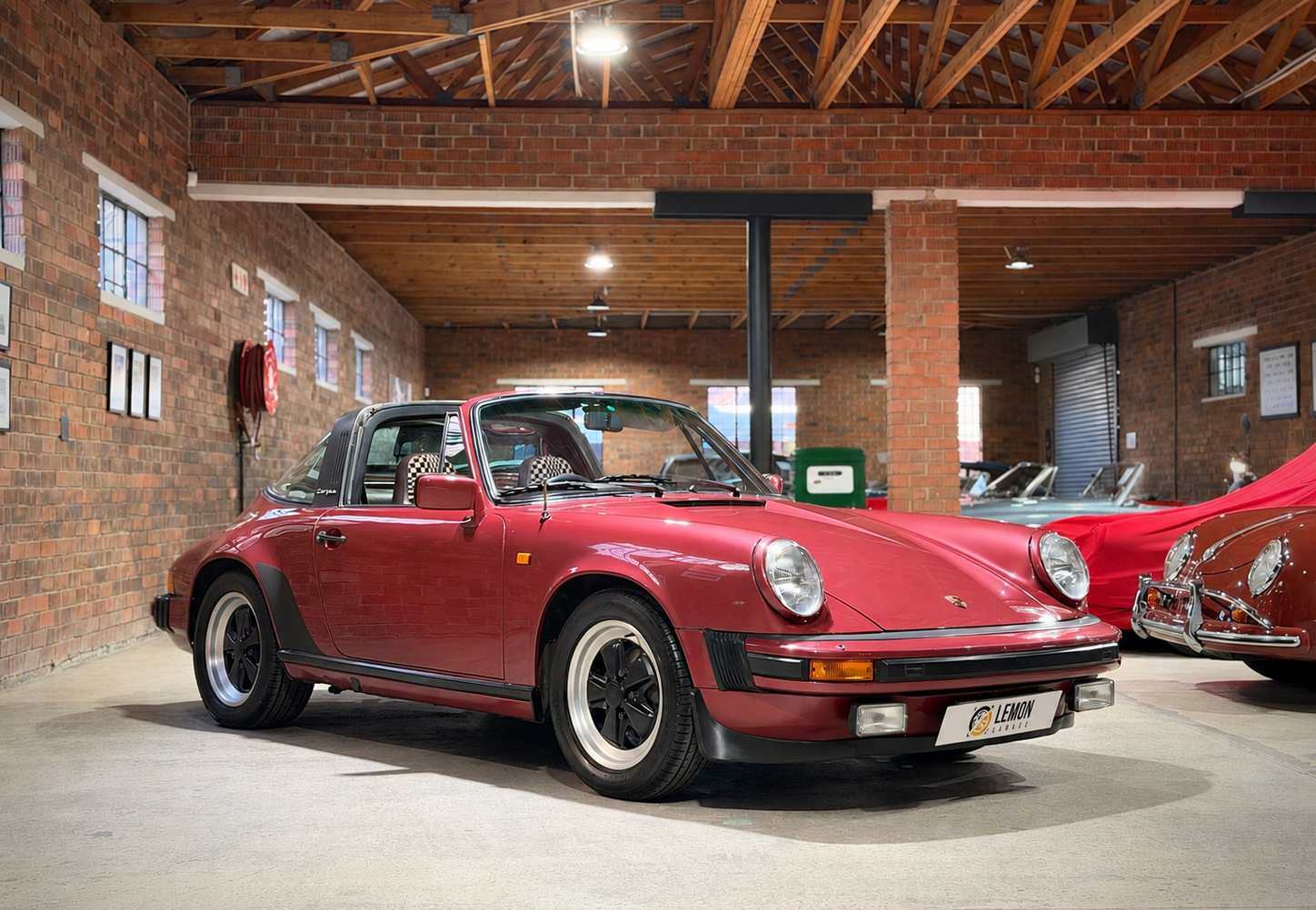 1982 Porsche 911 SC Targa