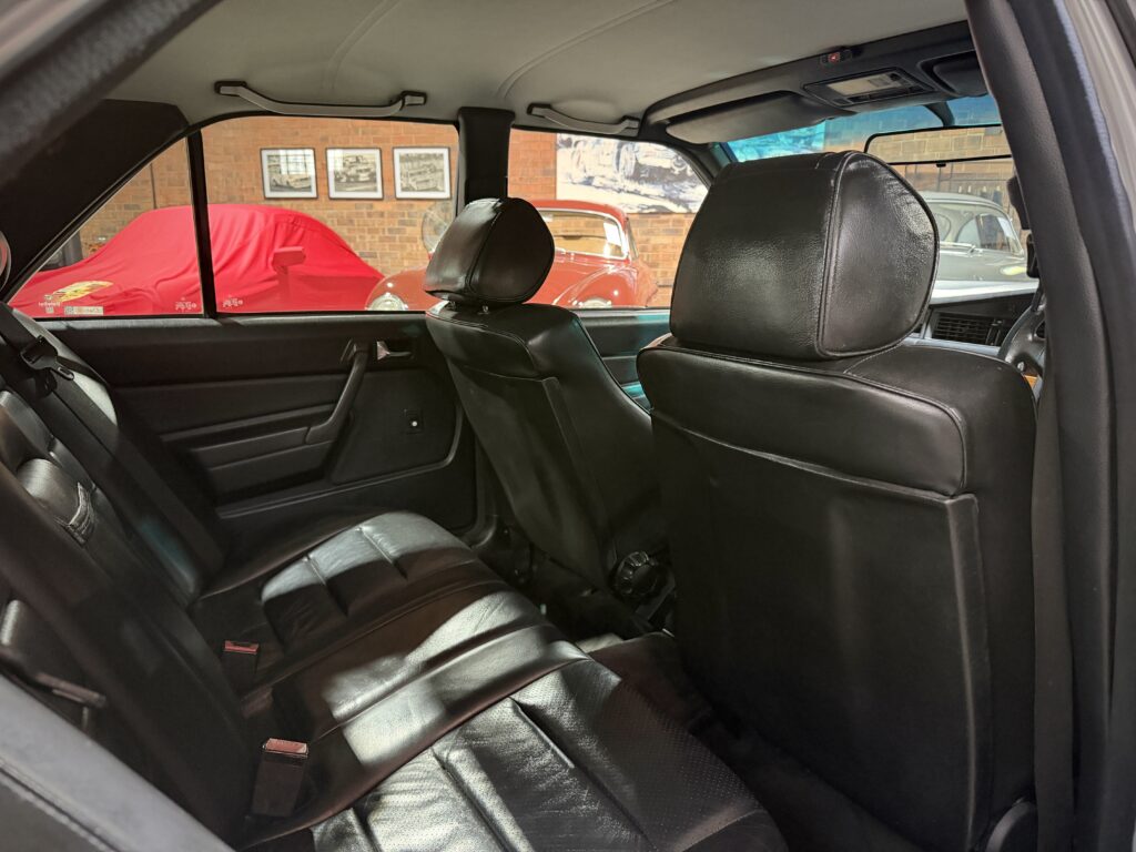 1993 Mercedes-Benz 190E DTM Replica