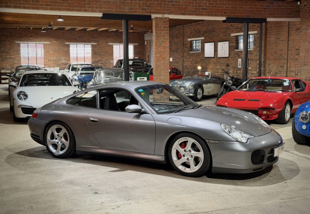 2003 Porsche 911 Carrera 4S