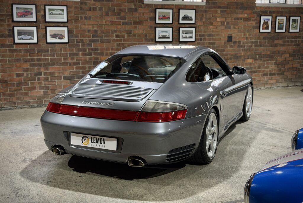2003 Porsche 911 Carrera 4S