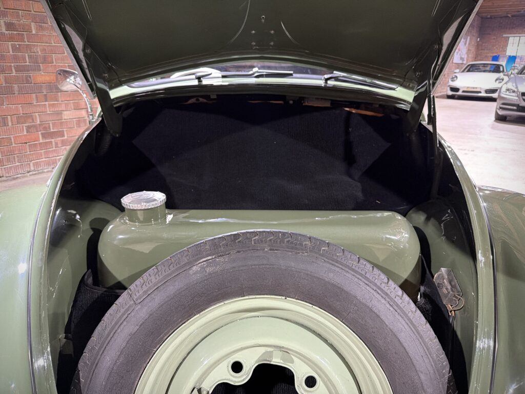 1956 Volkswagen Beetle Restomod