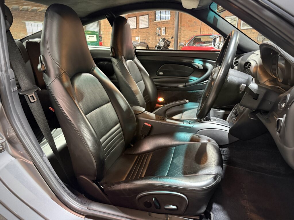 2003 Porsche 911 Carrera 4S