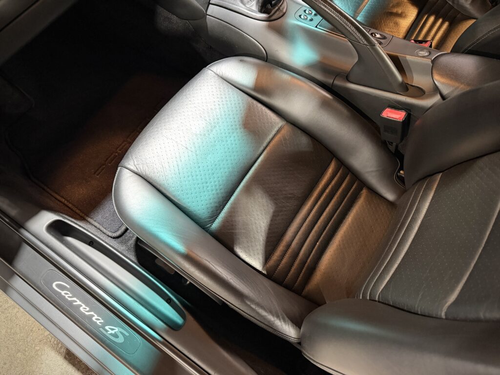 2003 Porsche 911 Carrera 4S